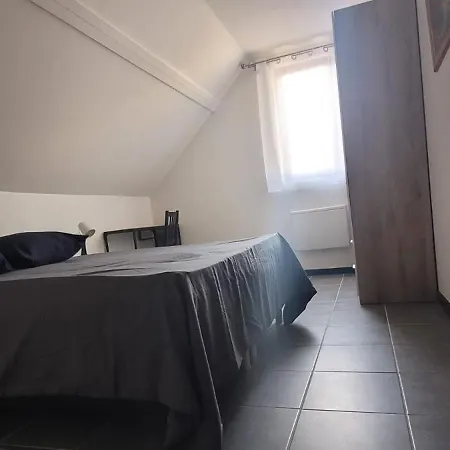 Chez Philippe Et Agnes T2 * Vauciennes (Oise)