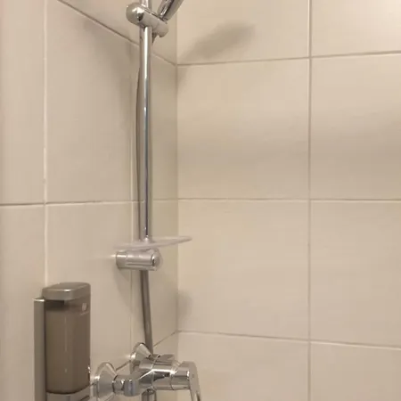 Chez Philippe Et Agnes T2 *