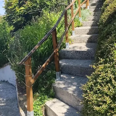 Chez Philippe Et Agnes T2 * Vauciennes (Oise)